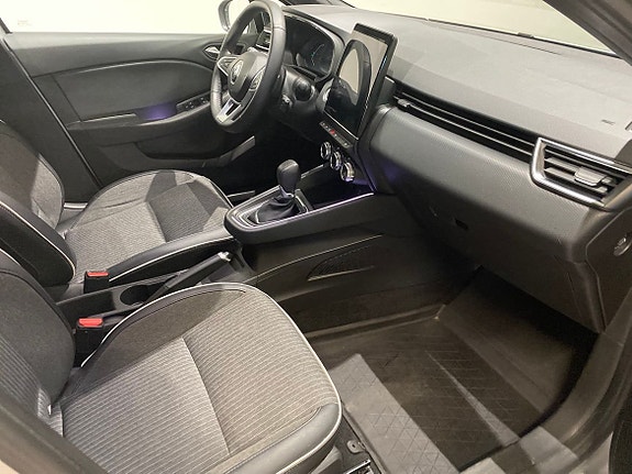 Renault Clio 9 of 19