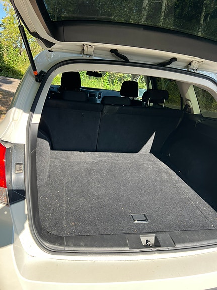 Subaru Outback 8 of 12