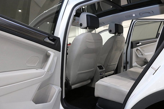 Volkswagen Tiguan Allspace 17 of 30