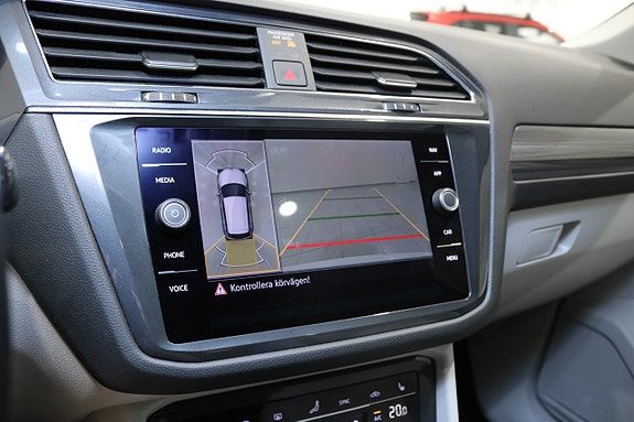 Volkswagen Tiguan Allspace 29 of 30