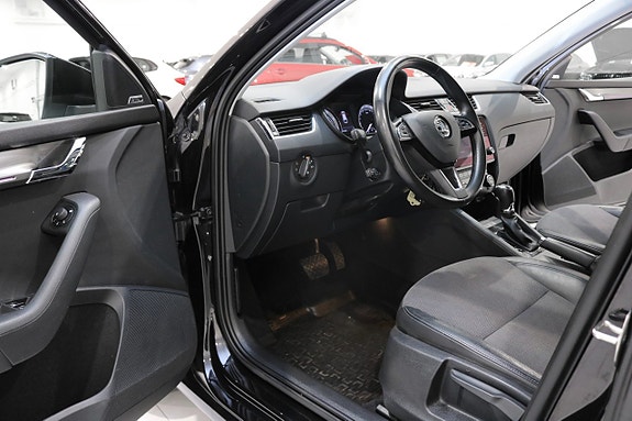 Skoda Octavia 10 of 26
