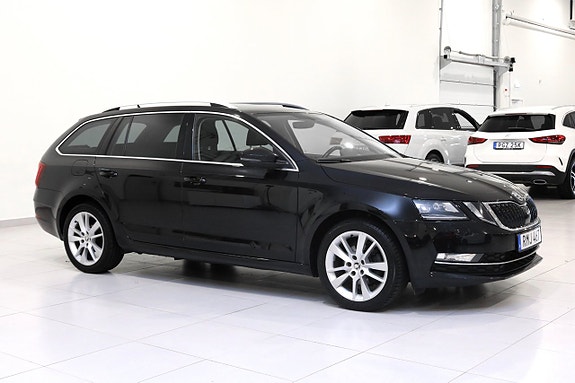 Skoda Octavia 2 of 26