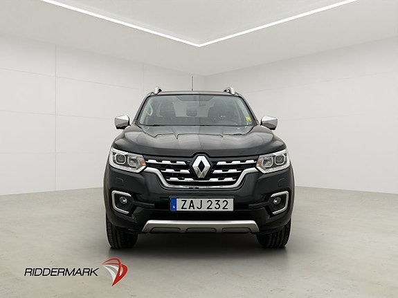 Renault Alaskan 5 of 30