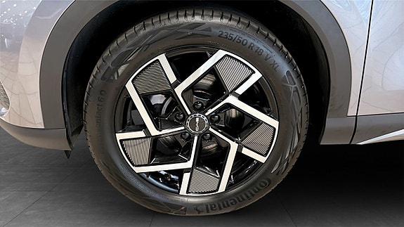 BYD Atto 3 9 of 9