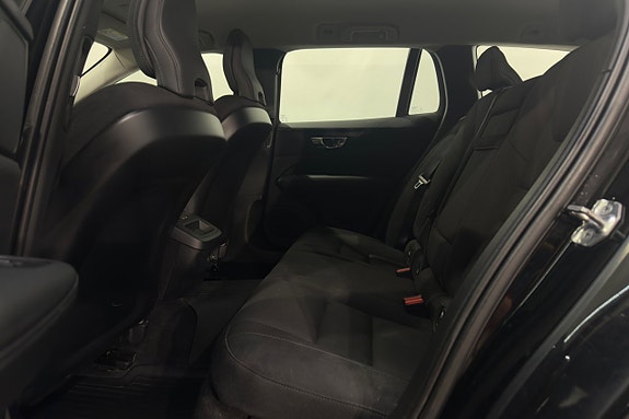 Volvo V60 22 of 24