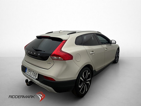 Volvo V40 Cross Country 8 of 30