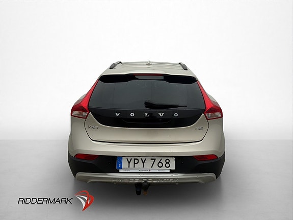 Volvo V40 Cross Country 6 of 30