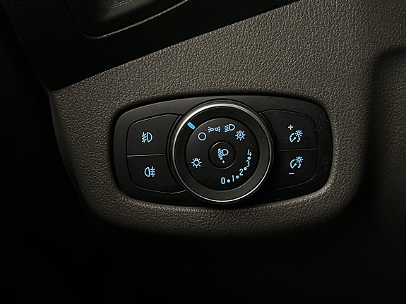 Ford Transit Connect 15 of 30