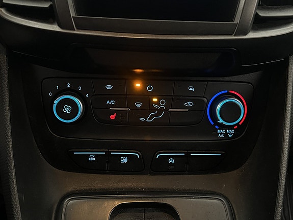 Ford Transit Connect 23 of 30