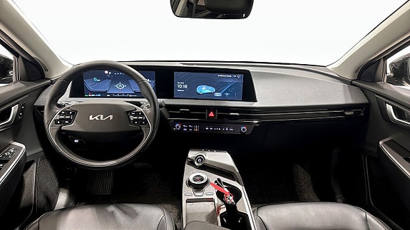 Kia EV6 7 of 18