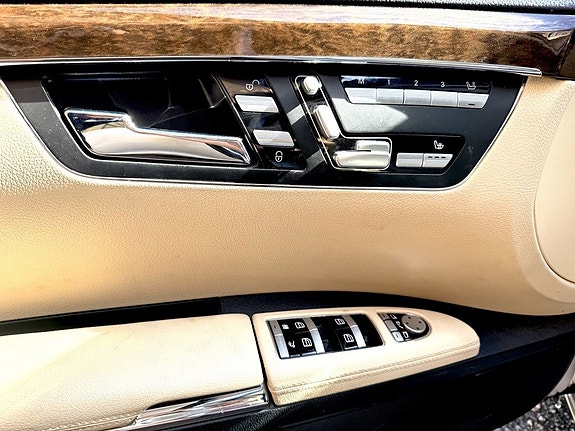 Mercedes-Benz S350 10 of 15