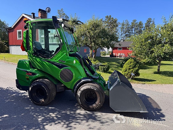 Kompaktlastare Avant M640i 5 of 27