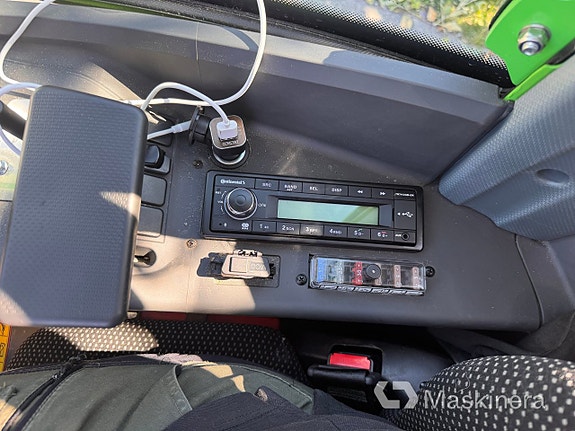 Kompaktlastare Avant M640i 16 of 27