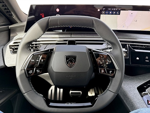 Peugeot 5008 10 of 16