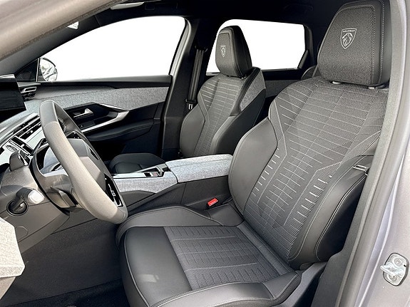 Peugeot 5008 6 of 16