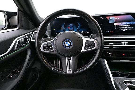BMW i4 7 of 27