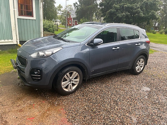 Kia Sportage 2 of 3