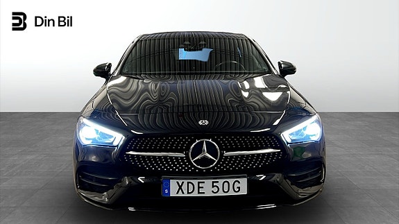 Mercedes-Benz CLA220 4 of 26