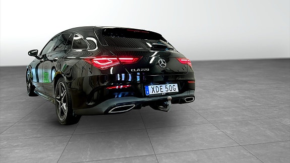 Mercedes-Benz CLA220 14 of 26