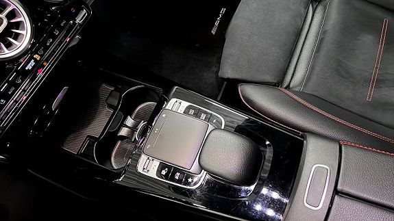 Mercedes-Benz CLA220 18 of 26