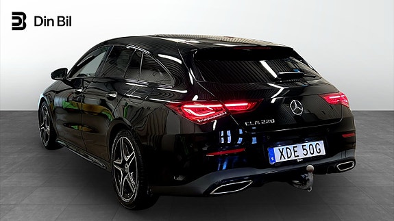 Mercedes-Benz CLA220 3 of 26