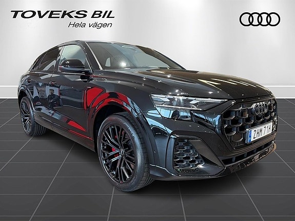 Audi Q8 5 of 14