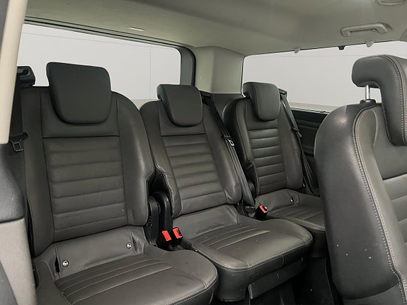 Ford Custom Tourneo 28 of 30