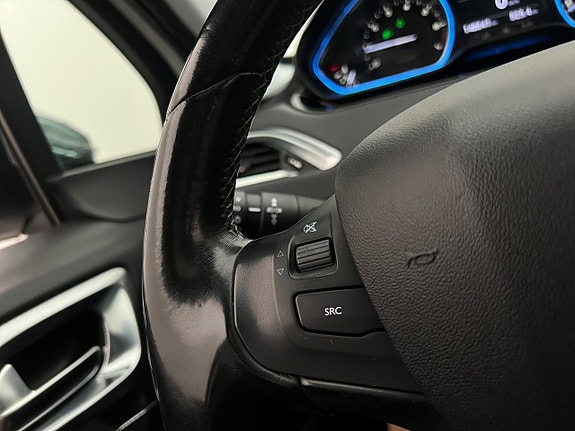 Peugeot 2008 16 of 30