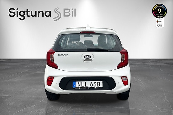 Kia Picanto 4 of 20