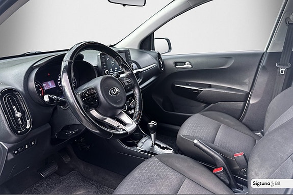 Kia Picanto 10 of 20