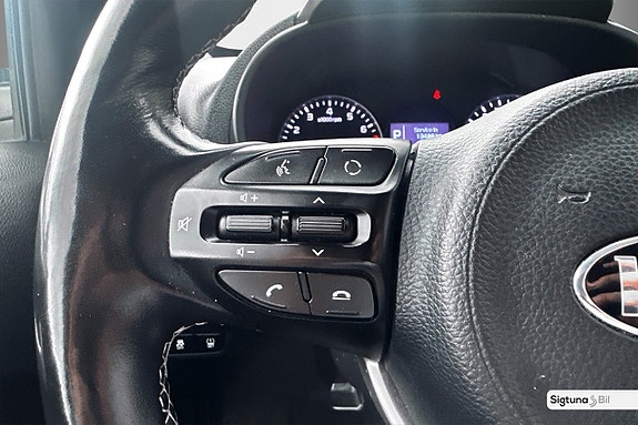 Kia Picanto 16 of 20