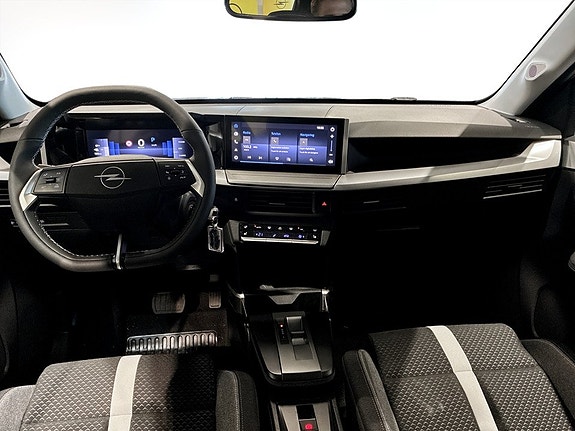 Opel Frontera 3 of 16