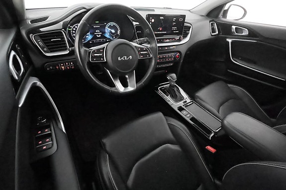 Kia Ceed 12 of 30