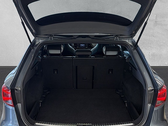 Seat Leon 9 of 27