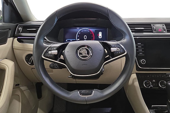 Skoda Superb 11 of 24