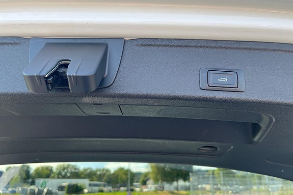 Audi A4 23 of 24