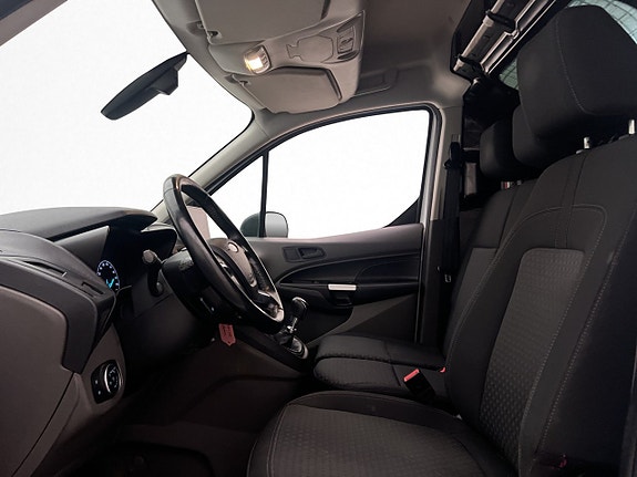 Ford Transit Connect 17 of 30