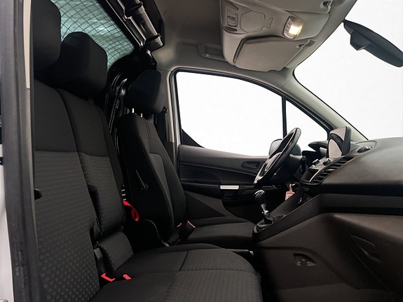 Ford Transit Connect 25 of 30