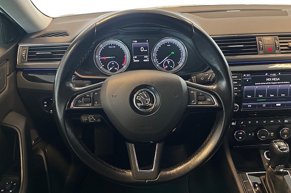 Skoda Superb 15 of 30