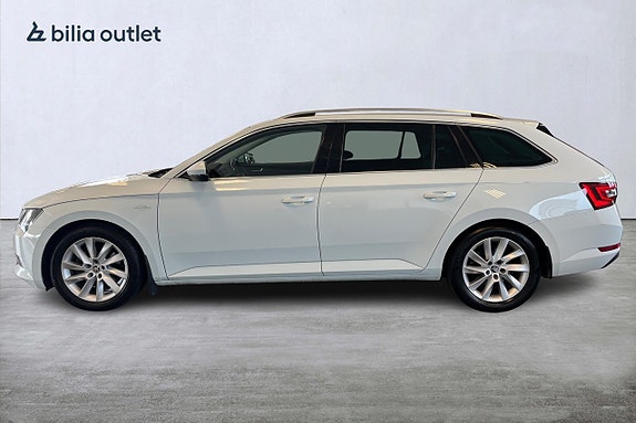 Skoda Superb 3 of 30
