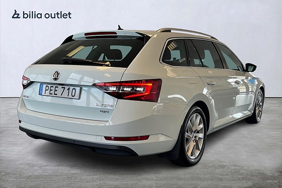 Skoda Superb 6 of 30
