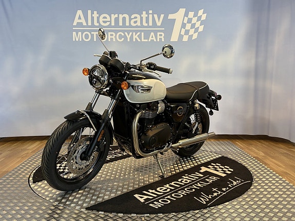 Triumph Bonneville T100 6 of 13