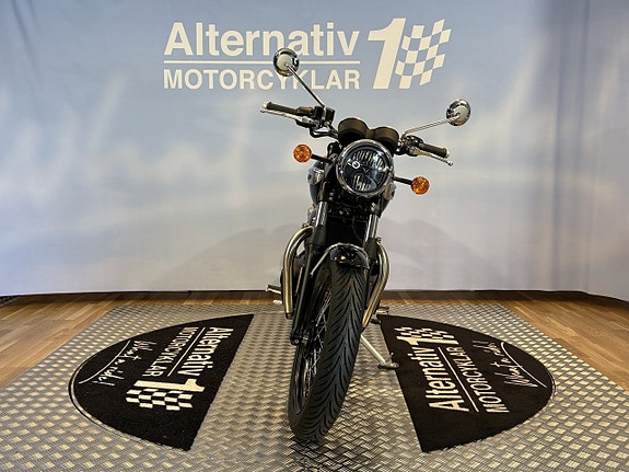 Triumph Bonneville T100 7 of 14