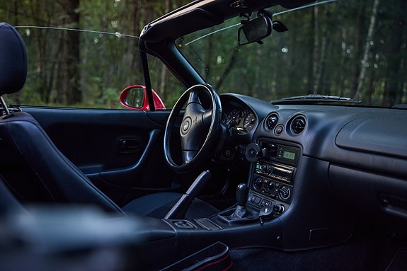 Mazda MX-5 3 of 10