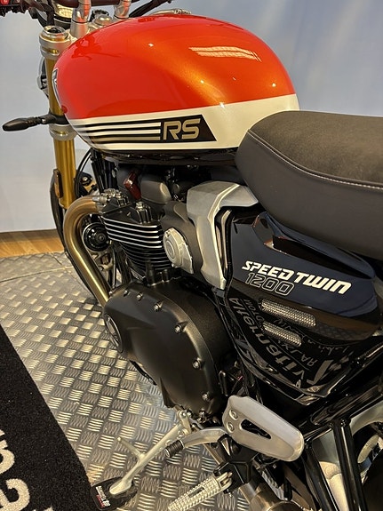 Triumph SPEED TWIN 1200 RS 14 of 14