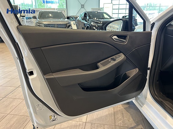 Renault Clio 4 of 16