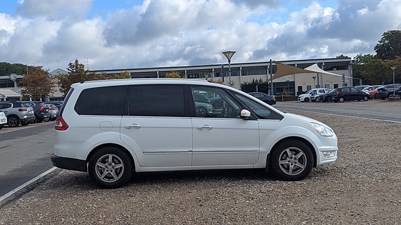 Ford Galaxy 4 of 20