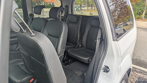 Ford Galaxy 16 of 20