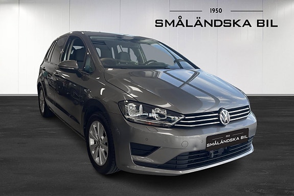 Volkswagen Golf Sportsvan 2 of 10