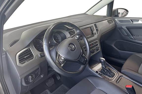 Volkswagen Golf Sportsvan 6 of 10